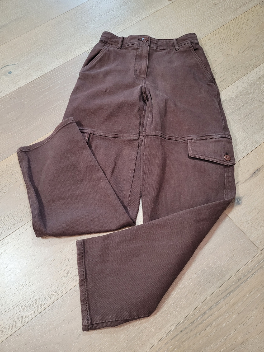 Wilfred Free Aritzia Jeans Women's sz 00 Brown Mid Rise Cargo Straight Ankle